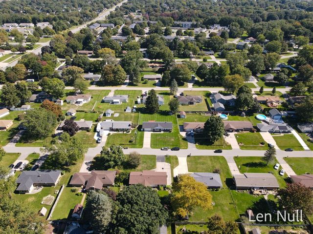 7504 Astronaut Avenue, Jenison, MI 49428