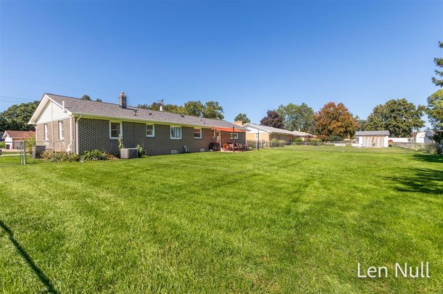 7504 Astronaut Avenue, Jenison, MI 49428