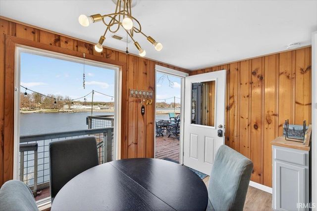 3884 E Forest Lodge Loop, Monticello, IN 47960