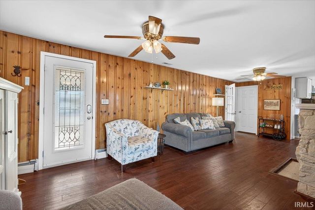 3884 E Forest Lodge Loop, Monticello, IN 47960