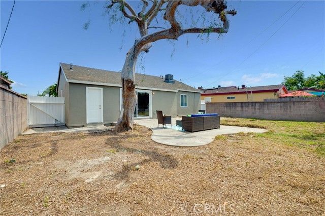 13219 Halcourt, Norwalk, CA 90650