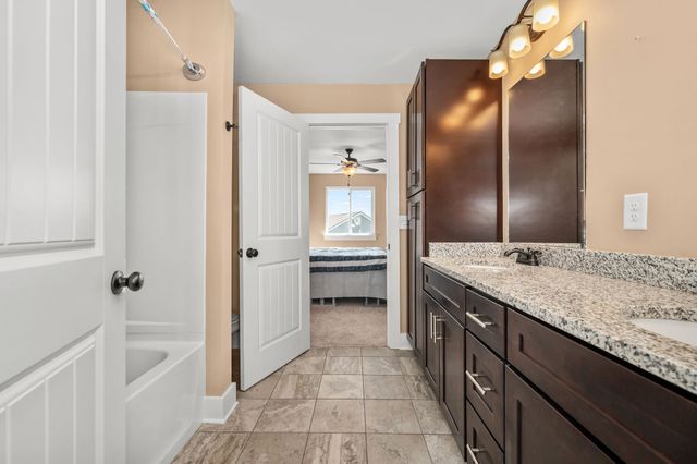 2197 Nectar Ln, Columbia, TN 38401