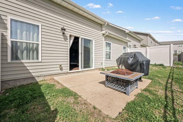 2197 Nectar Ln, Columbia, TN 38401