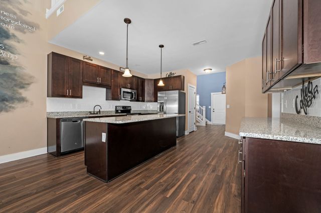 2197 Nectar Ln, Columbia, TN 38401