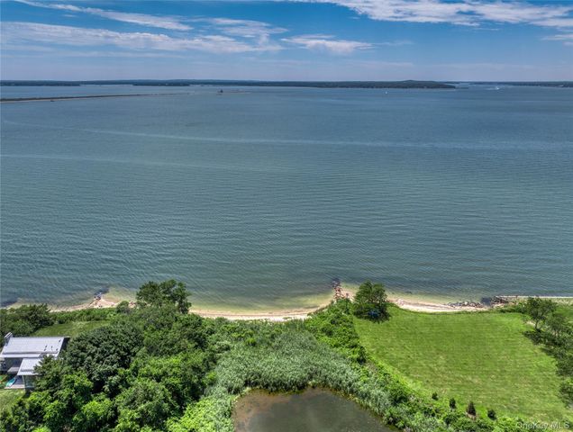 1600 King Street, Orient, NY 11957