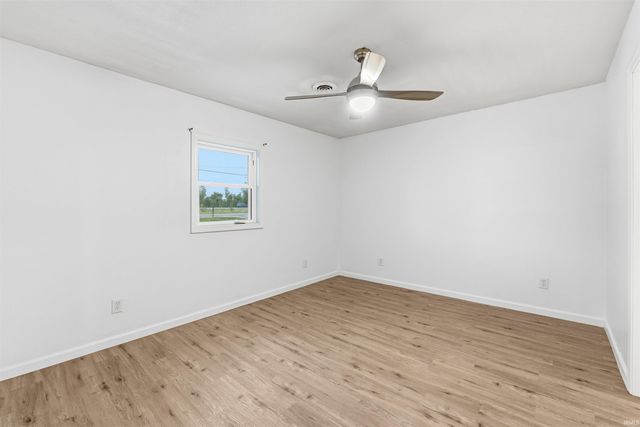 2854 S Lima Road, Kendallville, IN 46755