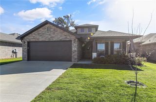 424 59th Avenue, Bentonville, AR 72713