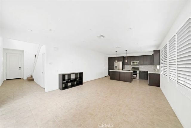 115 Bright Poppy, Irvine, CA 92618