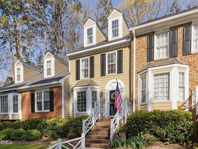 6703 Queen Annes Drive, Raleigh, NC 27613
