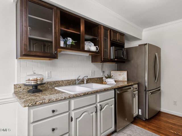 6703 Queen Annes Drive, Raleigh, NC 27613