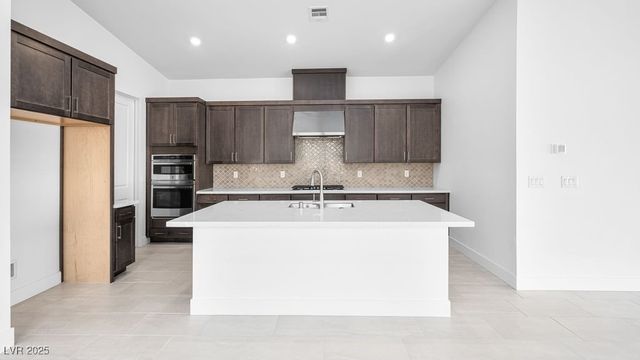 226 Piazzetta Drive, Henderson, NV 89011