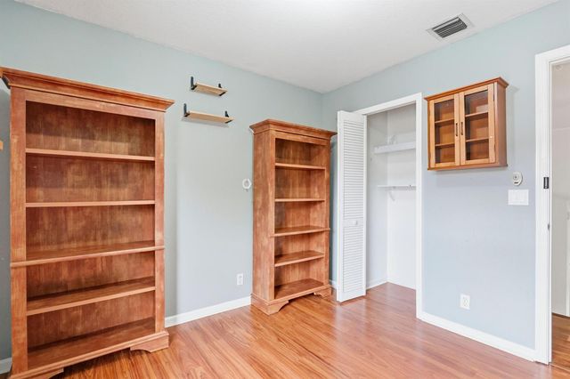 360 Hammocks Trail, Greenacres, FL 33413