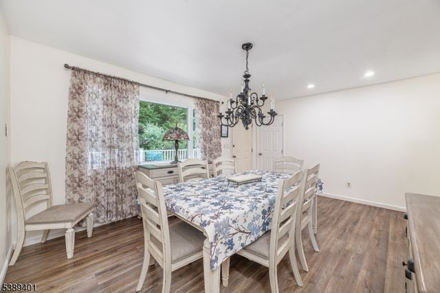 8 Pond Dr, Vernon Twp., NJ 07422