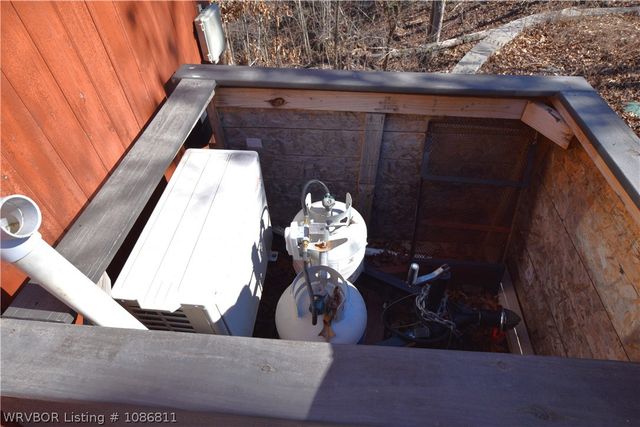 5958 Wiley Ridge Road, Proctor, OK 74457