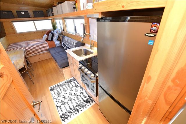 5958 Wiley Ridge Road, Proctor, OK 74457