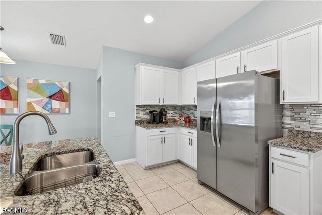 2716 NW 45th PL, Cape Coral, FL 33993