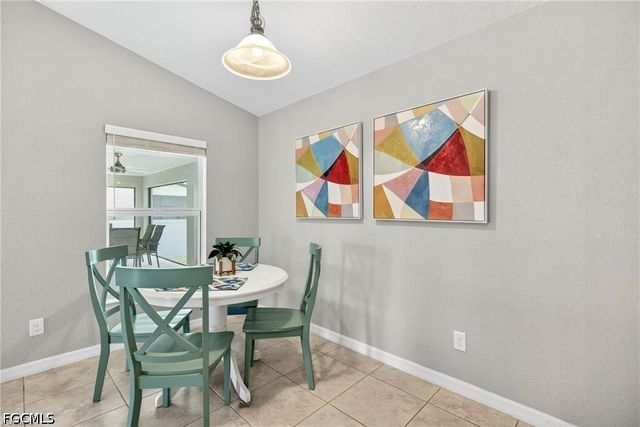 2716 NW 45th PL, Cape Coral, FL 33993