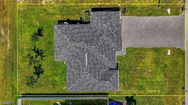 2716 NW 45th PL, Cape Coral, FL 33993