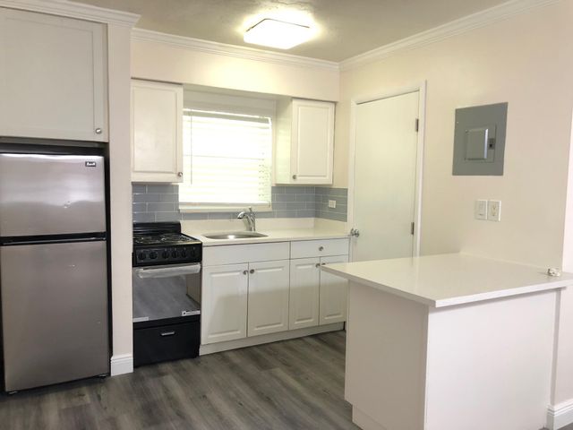 3205 NE 9th 2, Pompano Beach, FL 33062