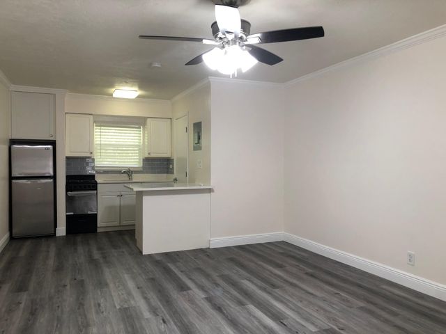 3205 NE 9th 2, Pompano Beach, FL 33062