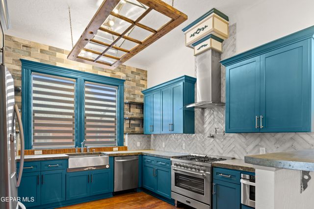 305 W Rio Grande Avenue, El Paso, TX 79902