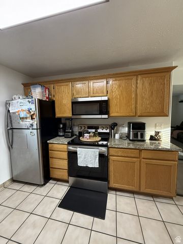 411 E 400 N, Spanish Fork, UT 84660