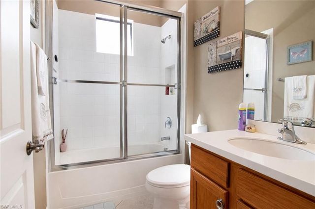 11094 Esteban DR, Fort Myers, FL 33912