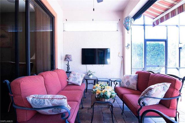 11094 Esteban DR, Fort Myers, FL 33912