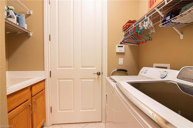 11094 Esteban DR, Fort Myers, FL 33912