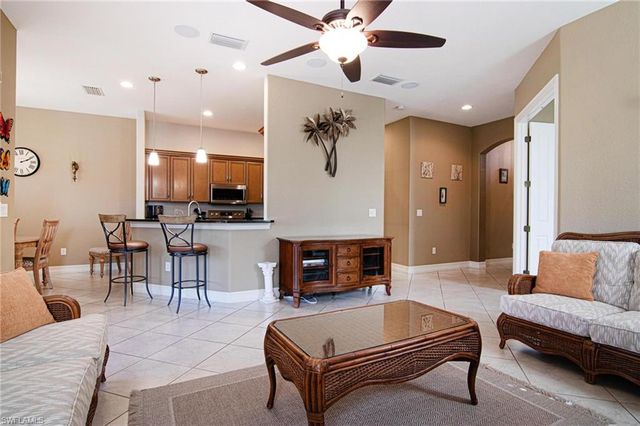 11094 Esteban DR, Fort Myers, FL 33912