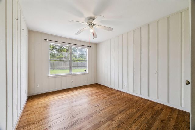 9321 Saddle Lane, Houston, TX 77080