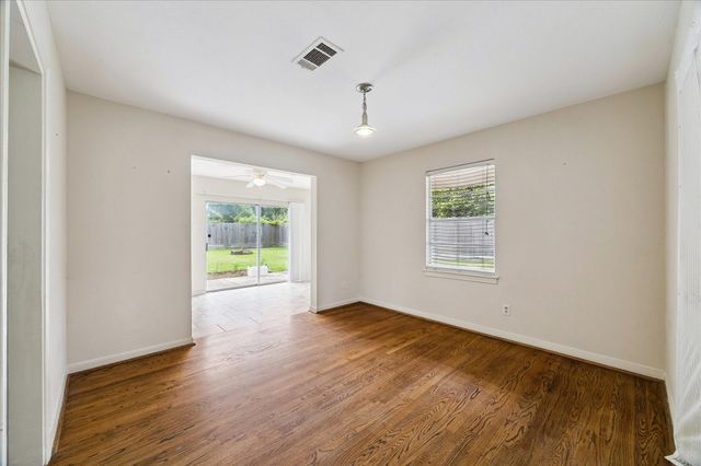 9321 Saddle Lane, Houston, TX 77080