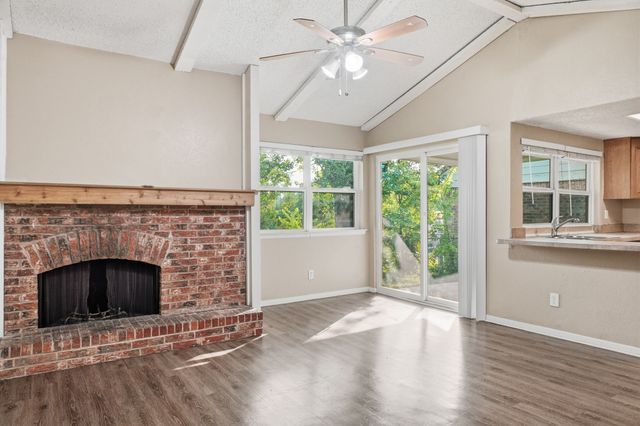705 Via Avenida, Mesquite, TX 75150