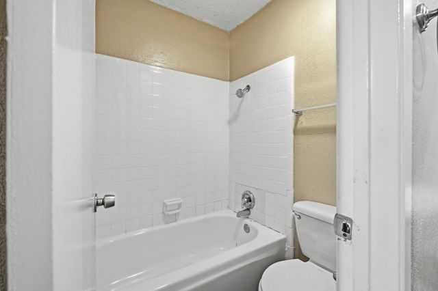 705 Via Avenida, Mesquite, TX 75150