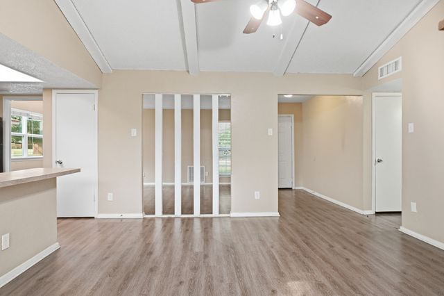705 Via Avenida, Mesquite, TX 75150