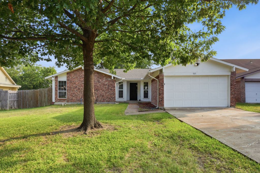 705 Via Avenida, Mesquite, TX 75150