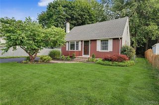 6334 Dorchester Road, Lockport Town, NY 14094