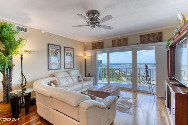 2 Oceans West Blvd Apt 1802, Daytona Beach Shores, FL 32118