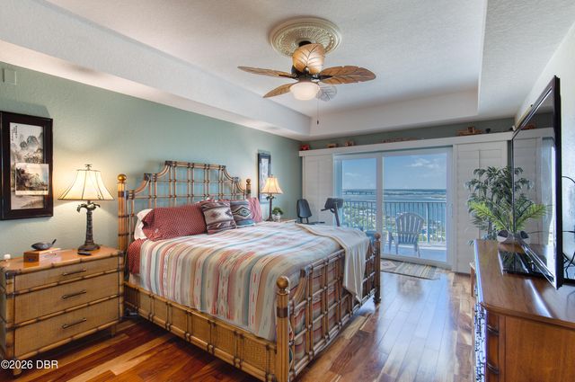 2 Oceans West Blvd Apt 1802, Daytona Beach Shores, FL 32118
