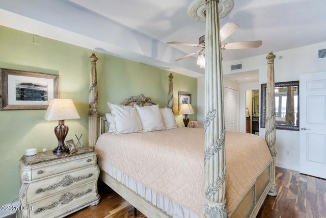 2 Oceans West Blvd Apt 1802, Daytona Beach Shores, FL 32118