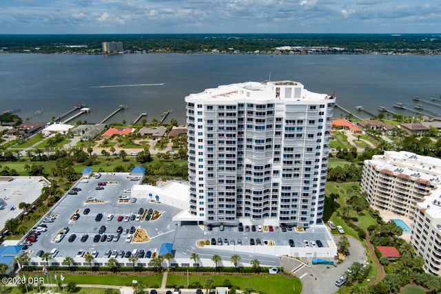 2 Oceans West Blvd Apt 1802, Daytona Beach Shores, FL 32118
