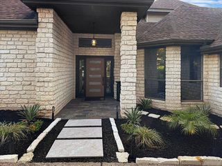 105 Rupen DR, Lakeway, TX 78734