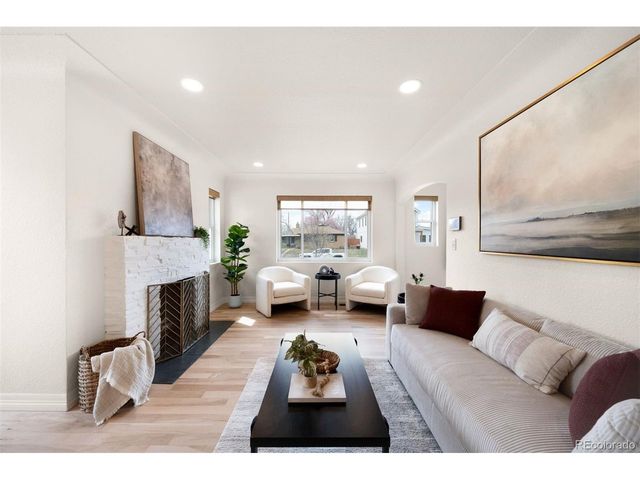 3000 Ivy St, Denver, CO 80207