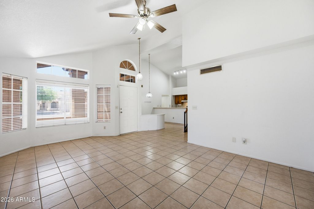 11907 N 76TH Drive, Peoria, AZ 85345 — photo 3