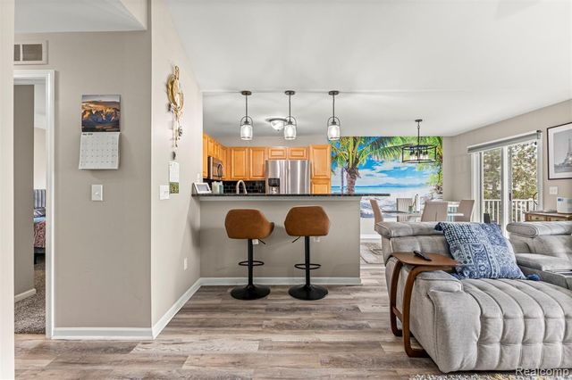 16015 Morningside, Northville, MI 48168