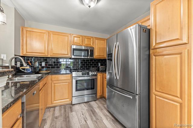 16015 Morningside, Northville, MI 48168