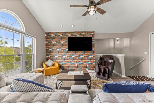 16015 Morningside, Northville, MI 48168