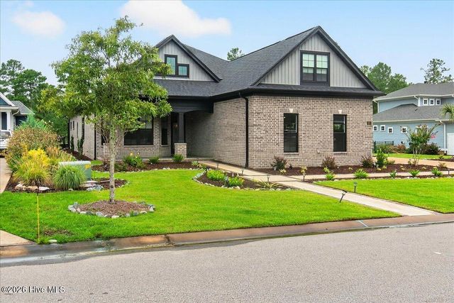 8631 Safflower Way NE, Leland, NC 28451