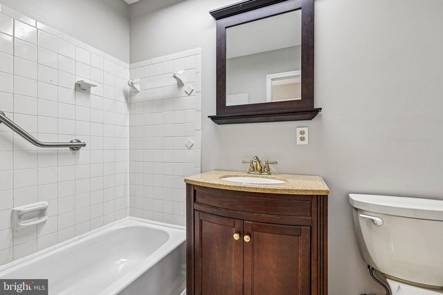 3446 MOUNT BURNSIDE WAY, Woodbridge, VA 22192