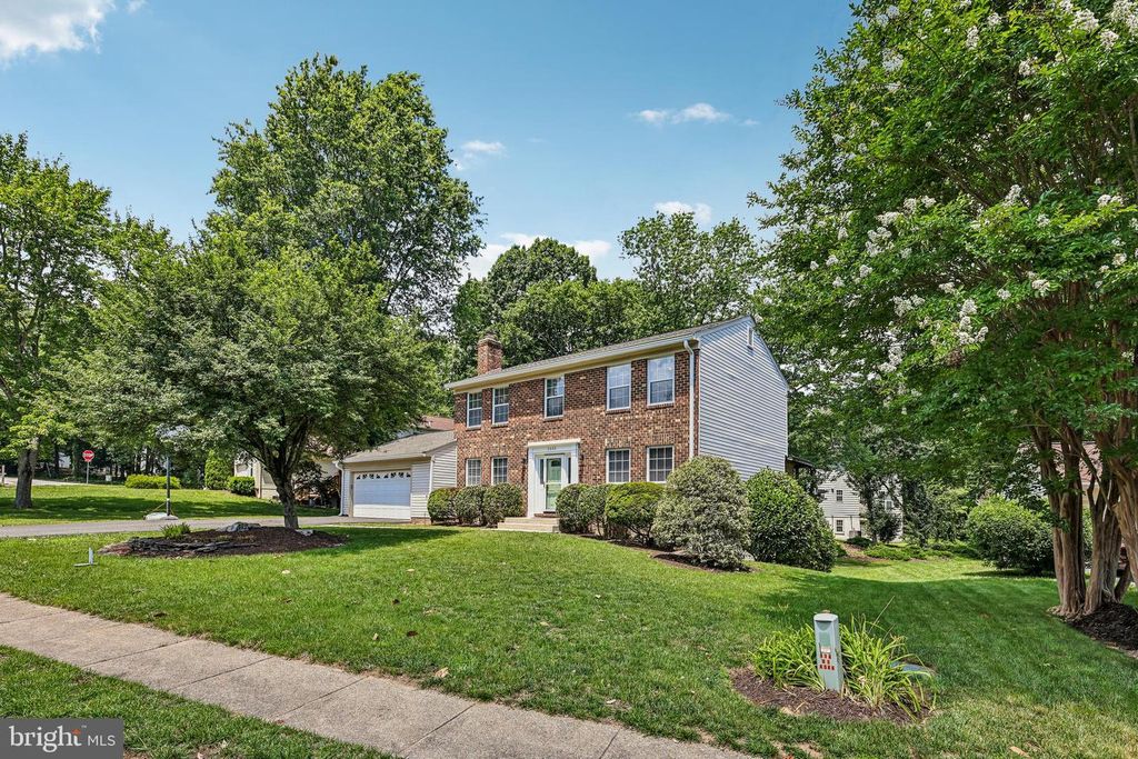 3446 MOUNT BURNSIDE WAY, Woodbridge, VA 22192